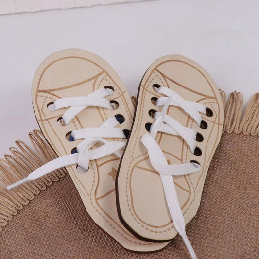 Montessori Teaching Aids Wooden Lacing Shoe Toy Learn to Tie Laces Toy Montessori Educational Toy Tying Shoelaces Boards